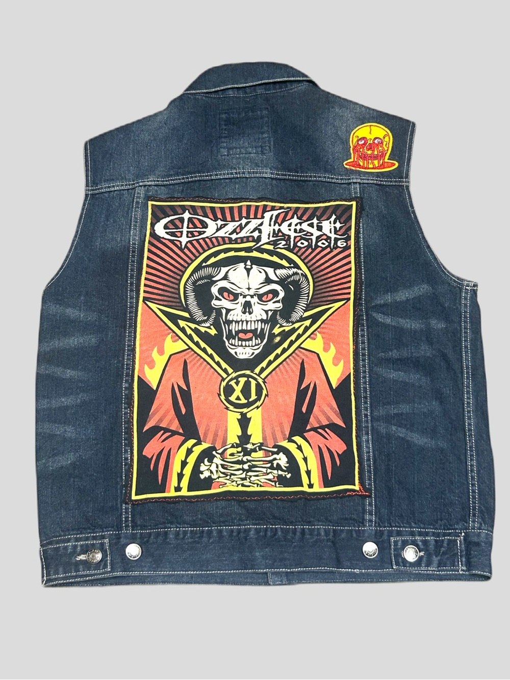 Ozzy Osbourne Custom Vest Size Large  Black Sabbath Ozzfest 2006 Shirt Patch